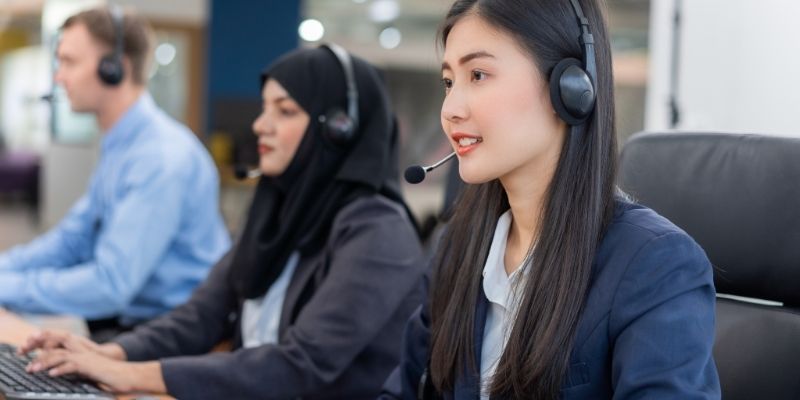 Agents uphold courteous communication at all times
